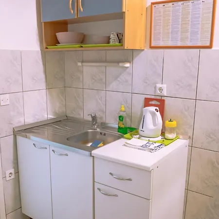 Gostinjska kuća Studios Lavender 3*