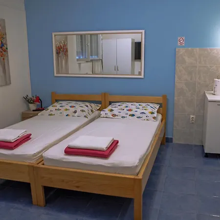 Gostinjska kuća Studios Lavender 3*