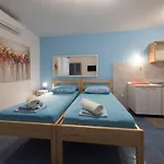 بيت ضيافة Lavender سبليت