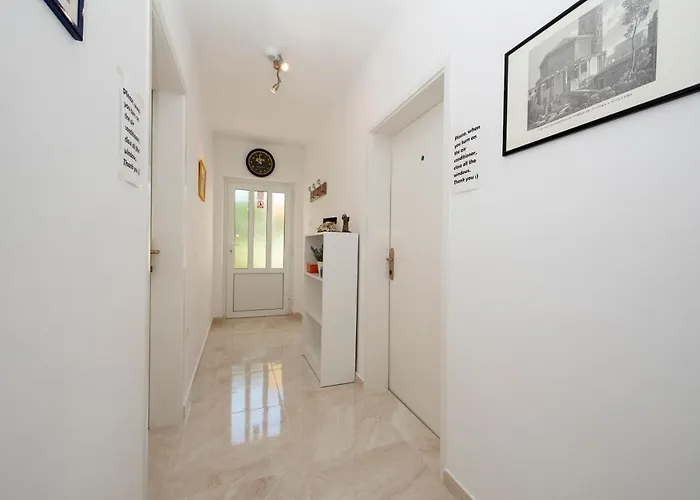 Pensionat Lavender 3*