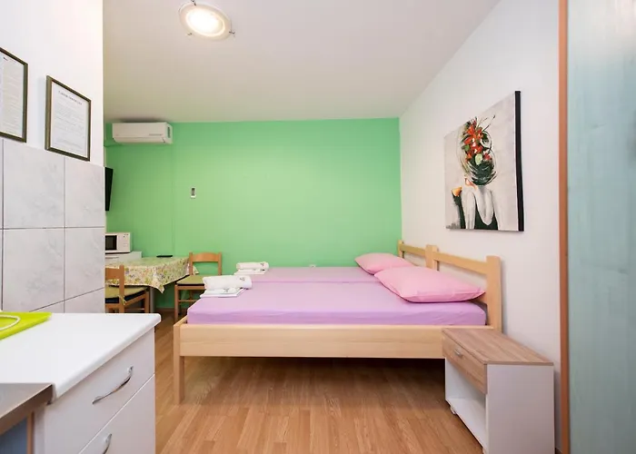 Studios Lavender Guest house 3*