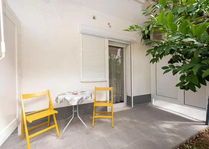 Guest house Studios Lavender 3*