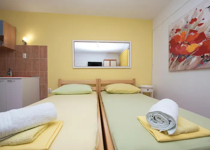 Guest house Studios Lavender Split