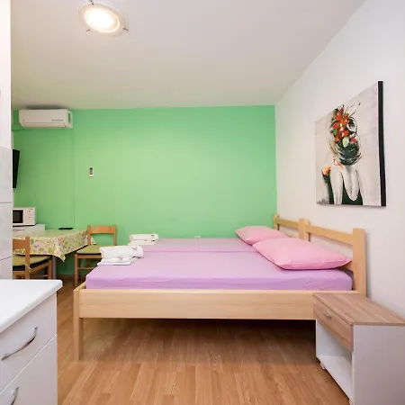 Lavender 게스트하우스 3*